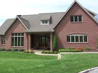 4209 James Dr, Lower Burrell, PA
