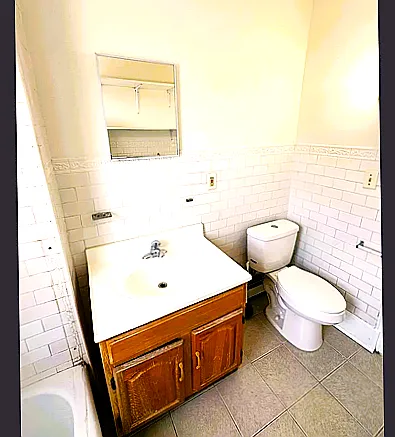 36 Truman St #A01 — Photo 5