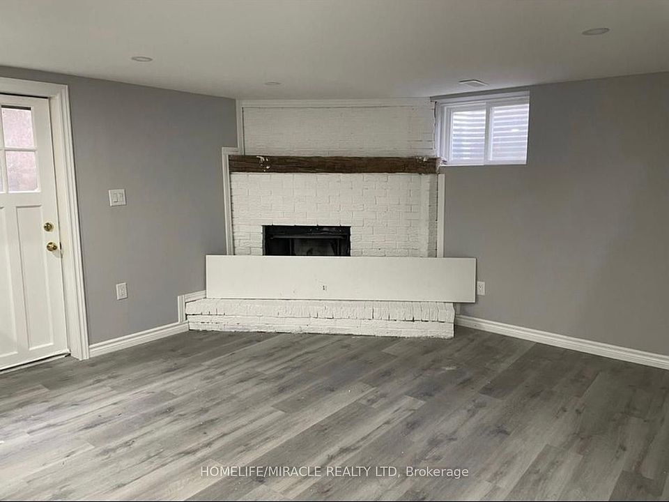 1st image of 23 Jay Ct