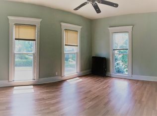 332 W 5th St, Anderson, IN 46016