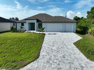 11201 CHALET AVENUE, ENGLEWOOD, FL 34224