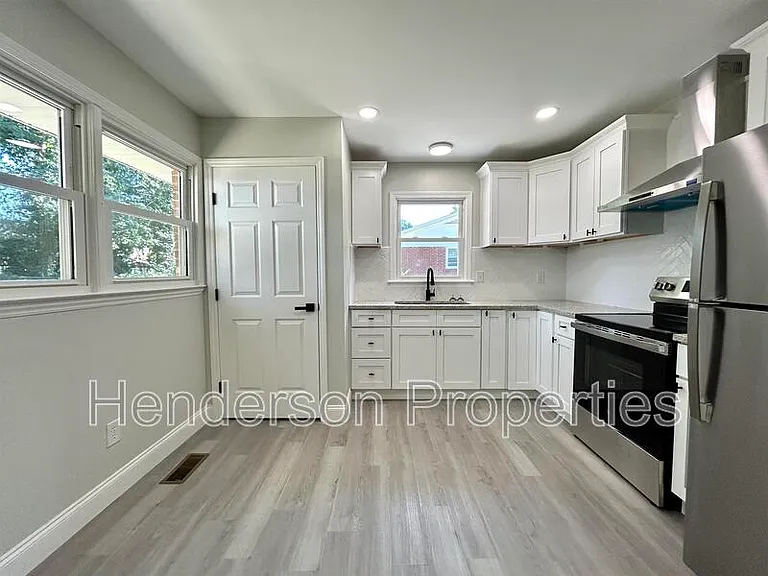 5405 Myrica Ln — Photo 11
