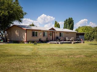 300 Dunwoody Ln, Columbia Falls, MT 59912