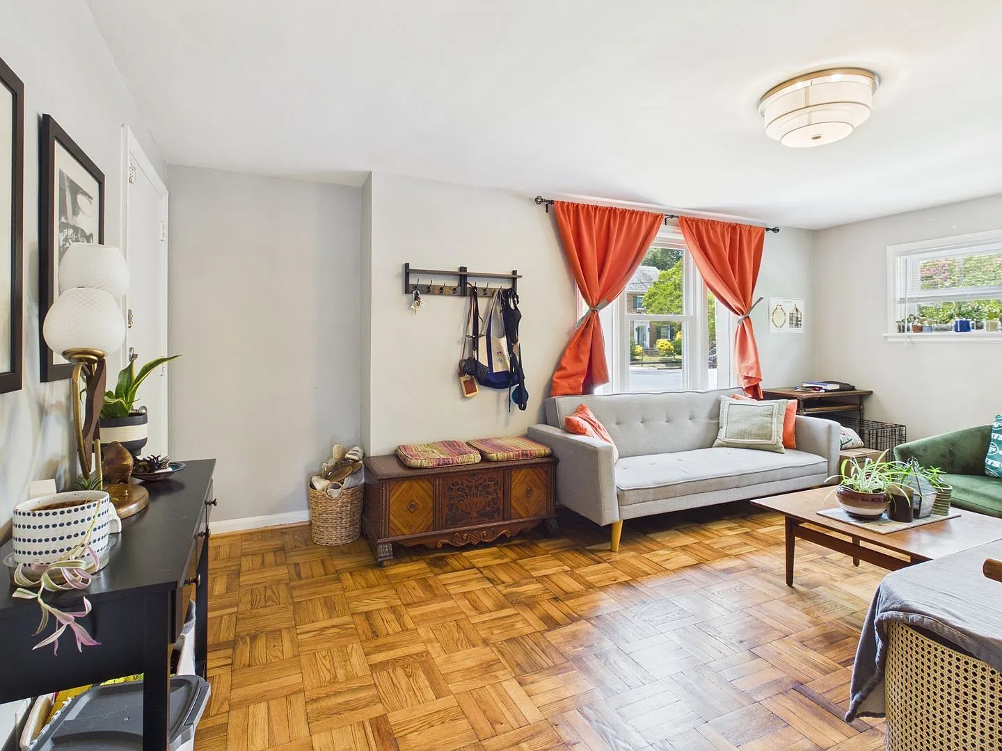2 bed, 1.0 bath, 830 sqft, $1,799 — Photo 4