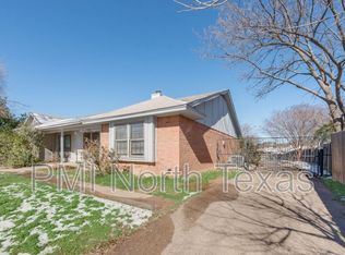 500 Augustine Dr, Euless, TX 76039