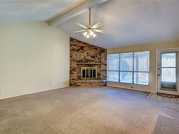 5th image of 416 Plantation Dr