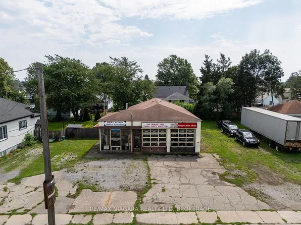 369 Killaly St E, Pt Colborne, ON L3K 1P4