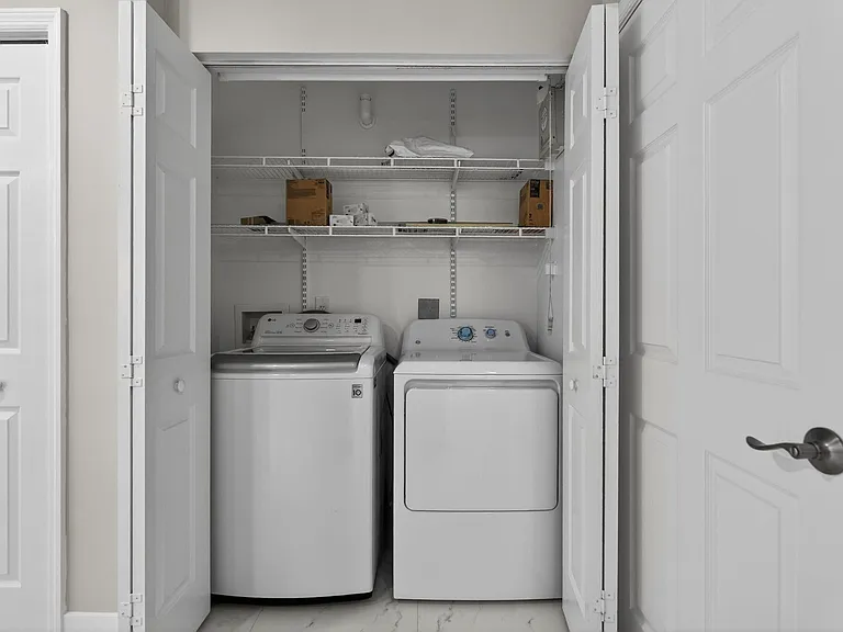 106 Fox Meadow Run — Photo 8