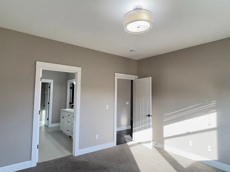 2120 SW Dolph Ct — Photo 19