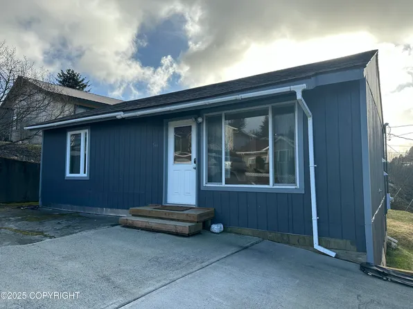 511 Hemlock St, Kodiak, AK 99615