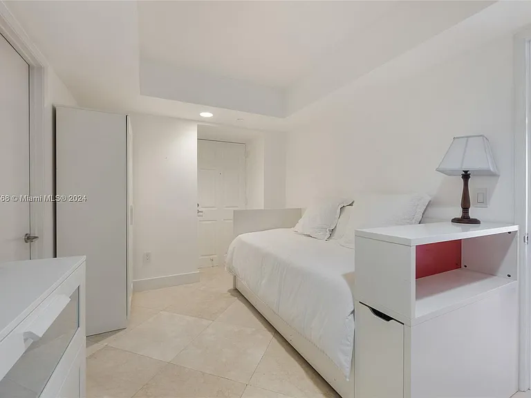 18671 Collins Ave #2702 — Photo 25