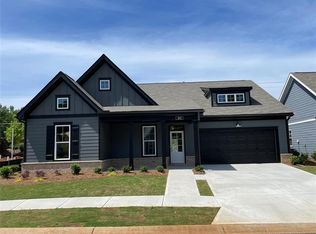 202 Saratoga Dr, Acworth, GA 30102