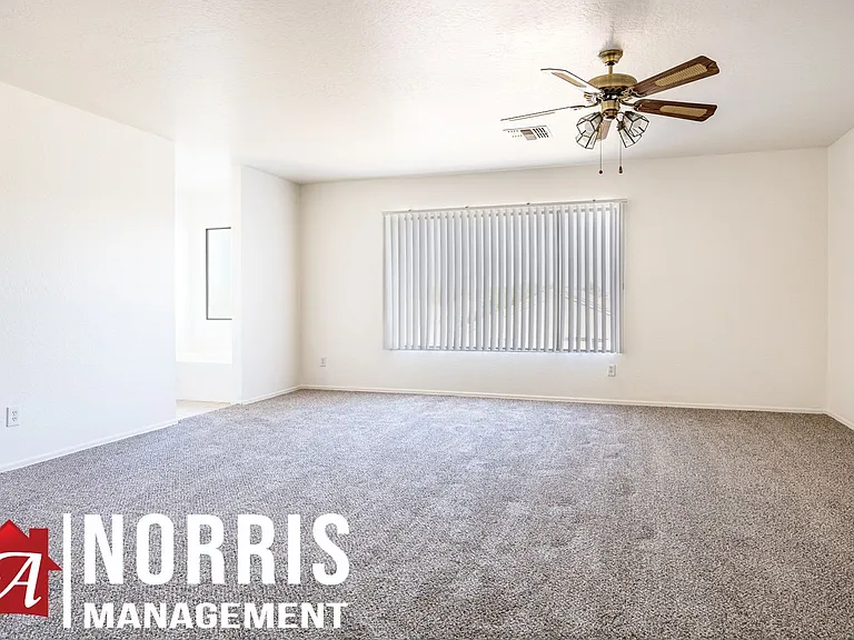 1632 E Cardinal Dr — Photo 22