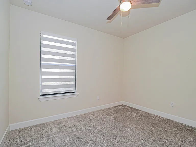 5204 Jasper Sq — Photo 23
