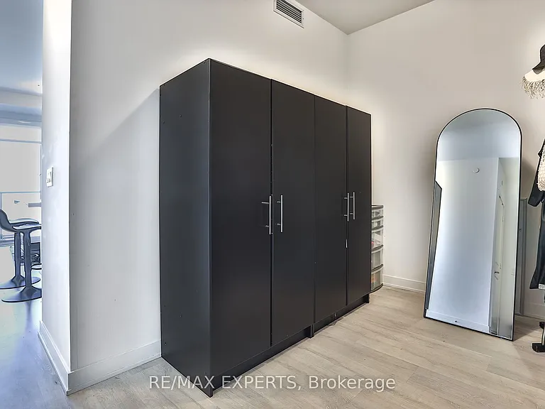 4675 Metcalfe Ave #2108 — Photo 5