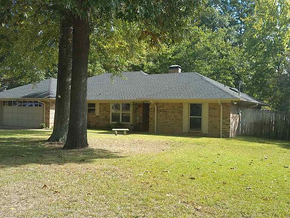 3rd image of 18021 Briarcrest Dr