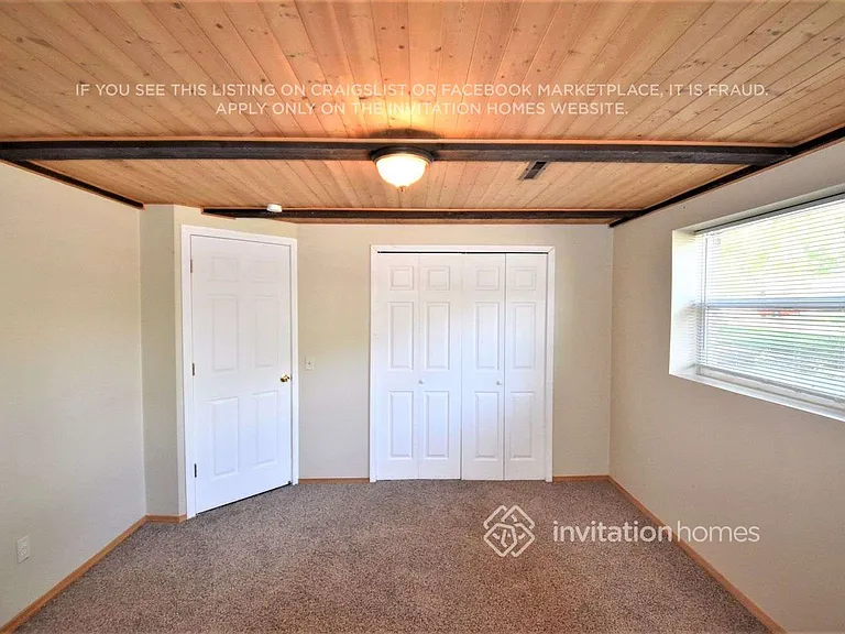 906 Ghostley Ln N — Photo 5