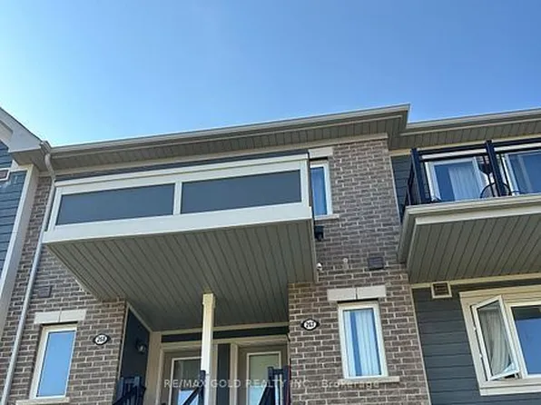250 Sunny Meadow Blvd #267, Brampton, ON L6R 3Y6