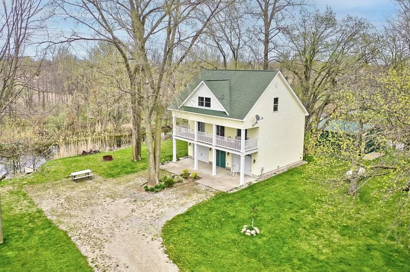 2205 Bay Shore Dr, Sebewaing, MI 48759 Zillow
