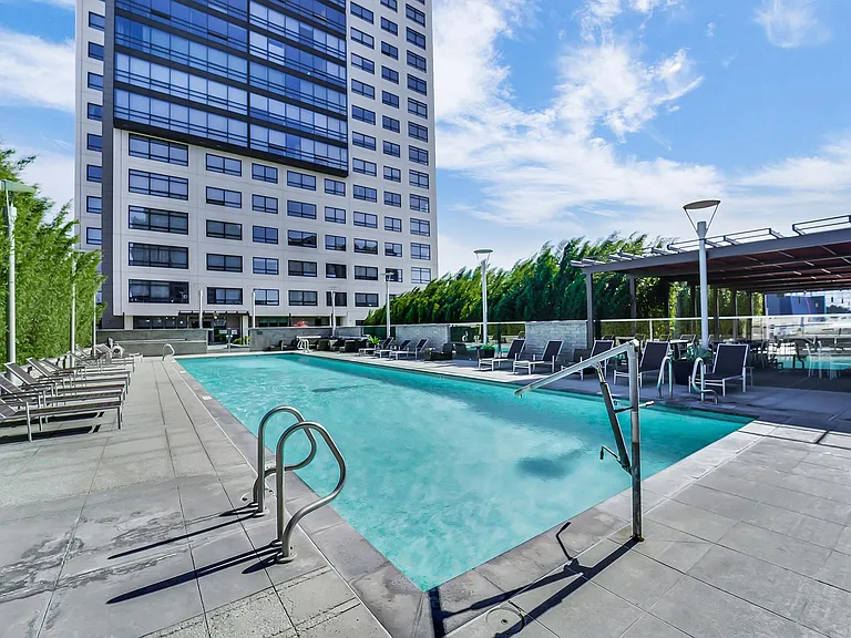 88 E San Fernando St #504 — Photo 16