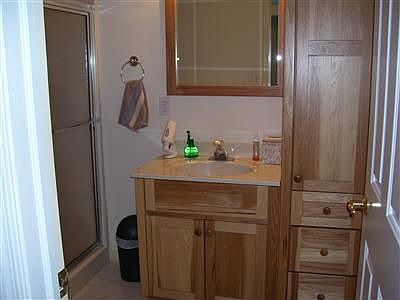 5th image of 204 Wild Flower Ct