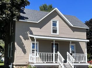135 S Depot St, Juneau, WI 53039
