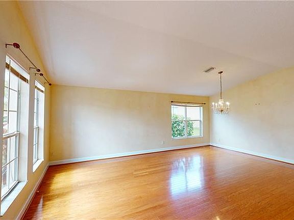3rd image of 6030 39th Ct E