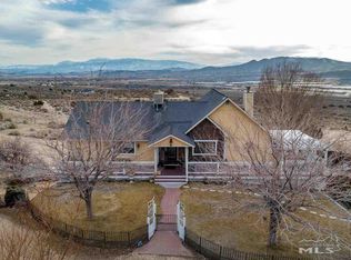 756 Quintero Ln, Sparks, NV 89441