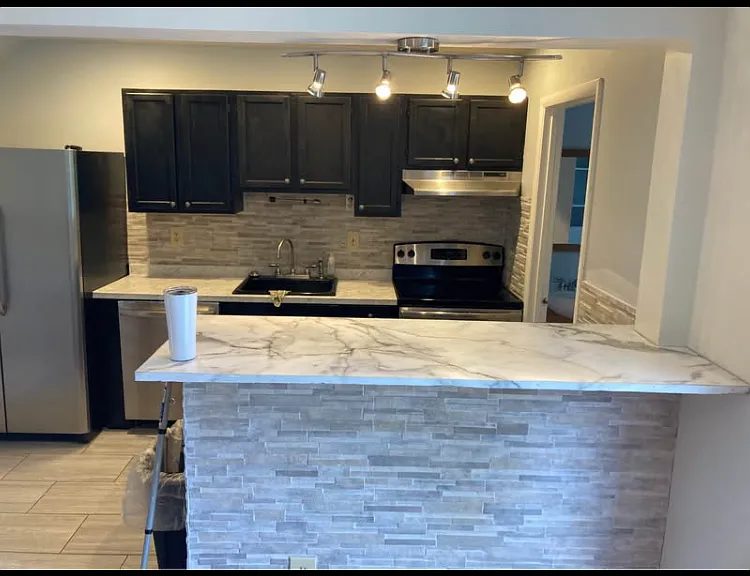 22-24 Dresden Ct — Photo 1