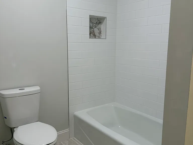 241 Willow Ct #83 — Photo 4