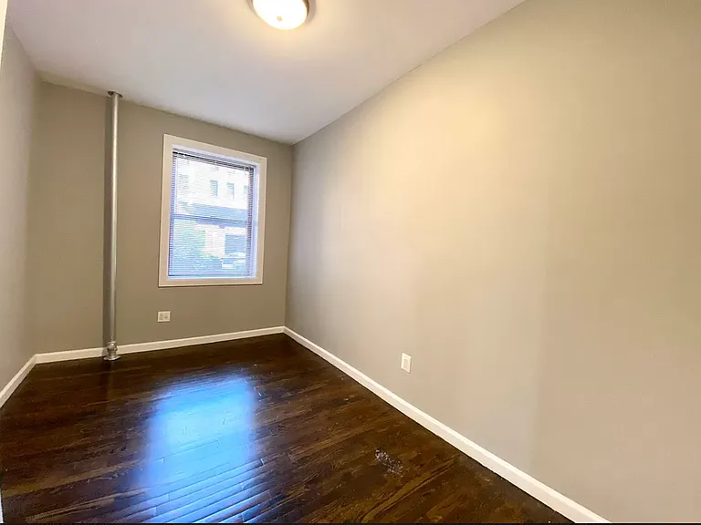 2401 Davidson Ave #2J — Photo 6