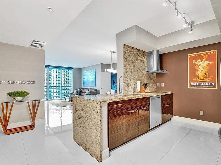 325 Biscayne Blvd #2519 — Photo 25