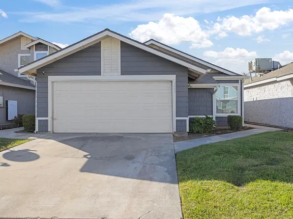 1403 E Sunnyview Avenue, Visalia, CA 93292