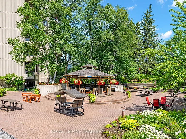 1500 Riverside Dr #2408 — Photo 27