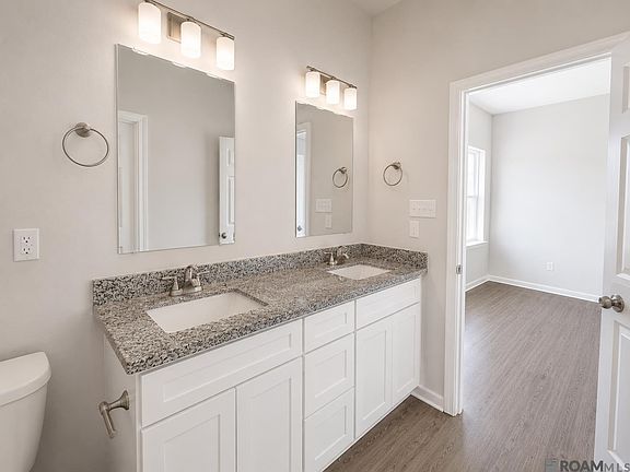 4th image of 1401 Ravier Ln