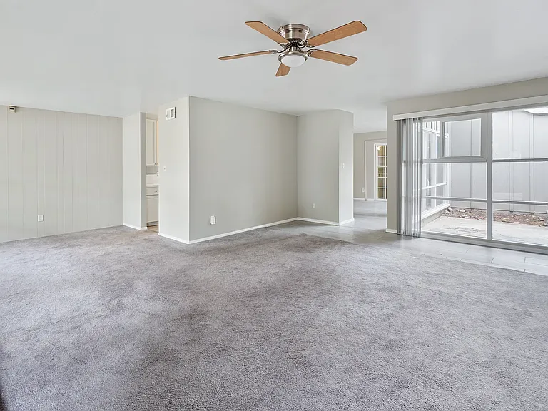 6734 Barnhurst Dr — Photo 23