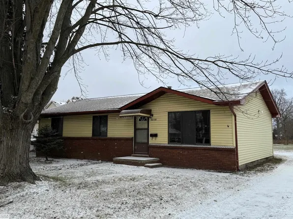 52370 Washington St, New Baltimore, MI 48047