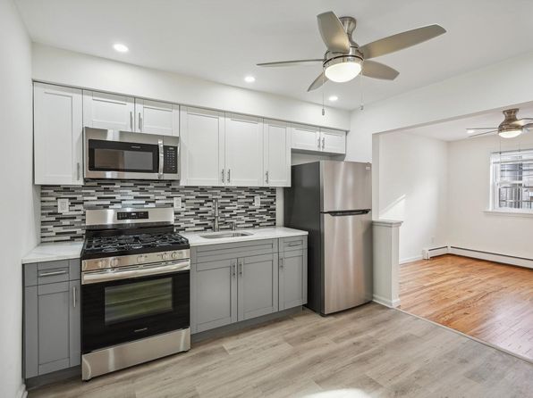 140 Hopkins Ave Unit 2