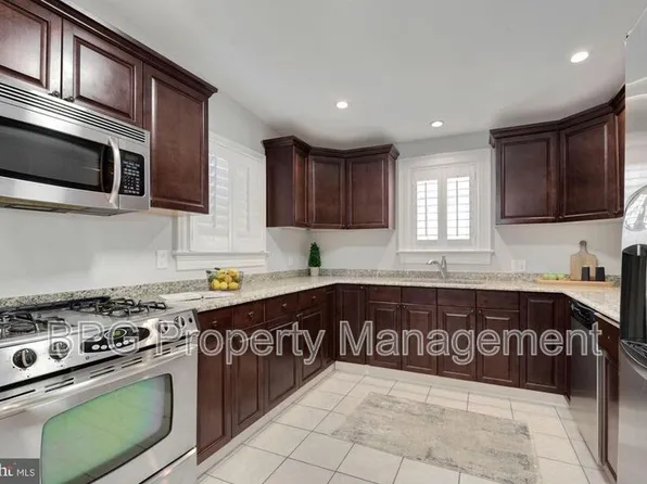 431 Manor Pl NW, Washington, DC 20010