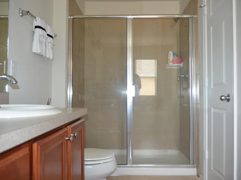 213 Silverglen Ln — Photo 10