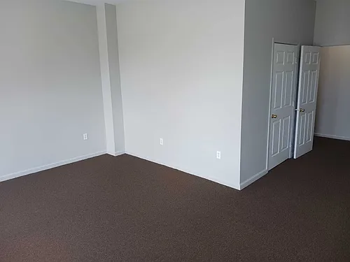 588-612 E Main St #592-A Photo 1