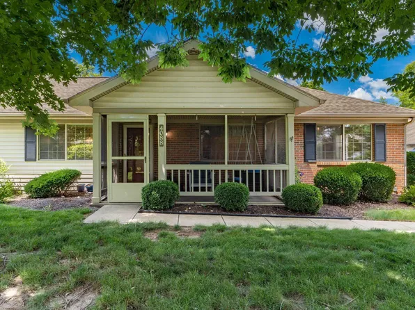 4088 Castel Dr, Groveport, OH 43125