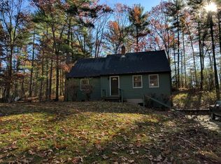 60 Aldrich St, Belchertown, MA 01007