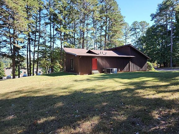 5th image of 395 River Rd
