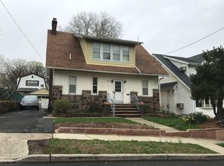 1020 Linden Ave, Ridgefield, NJ 07657