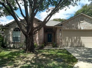 9522 Black Thorn Ln, San Antonio, TX 78240