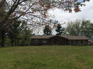 505 Old State Rd, Pleasant Hill, TN 38578