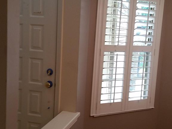 4th image of 1444 Mahogany Ln