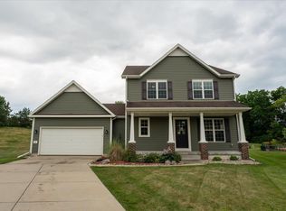 10 Mammoth Cir, Madison, WI 53719