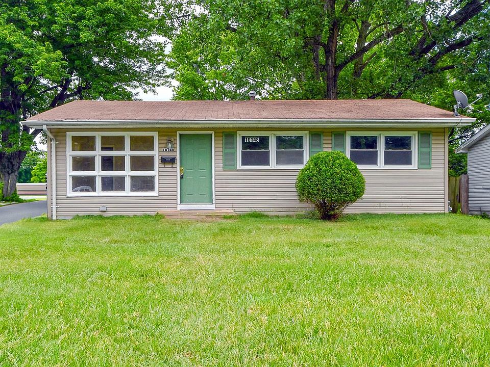 1st image of 10148 Royal Dr